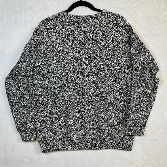 Athleta Size Small Animal Print crew neck Sweatshirt athletic wear athleisure - Picture 6 of 6